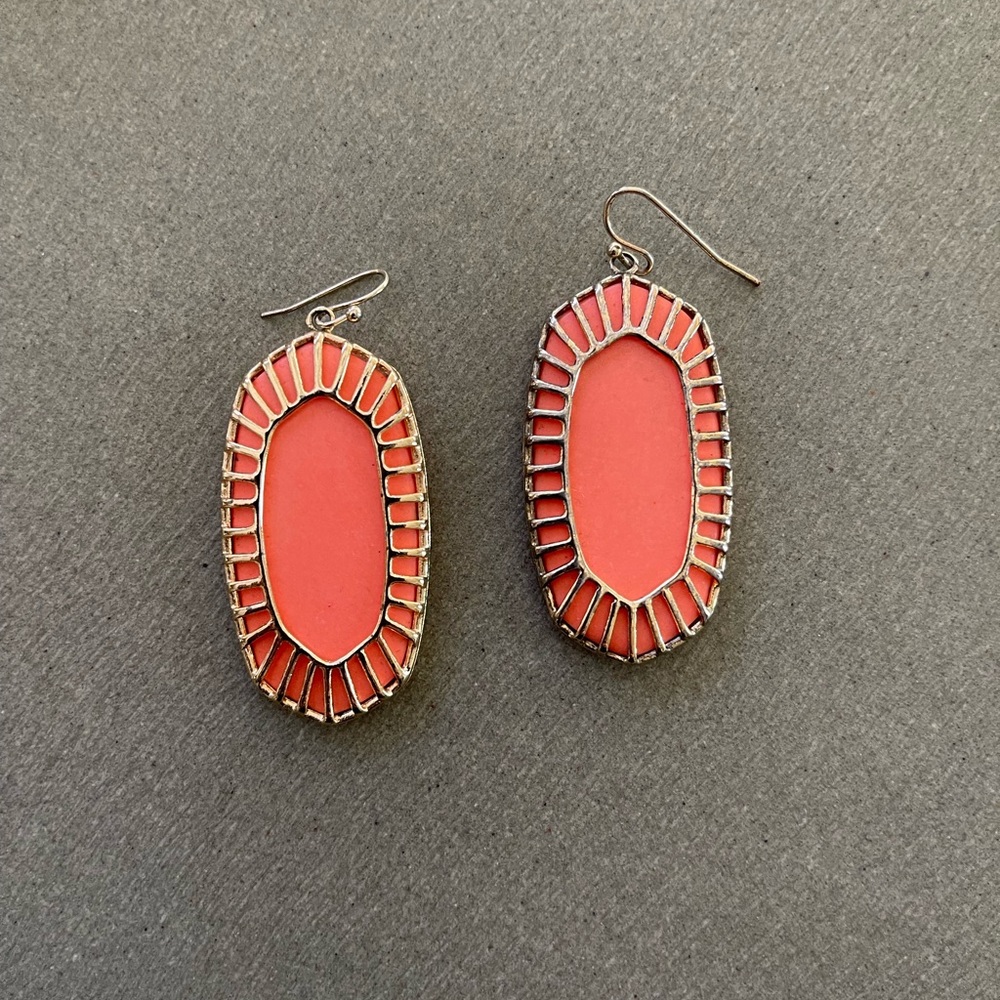 Kendra Scott “Dayla” Earrings